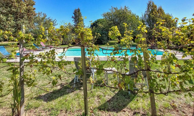 Gauriac Apartment | Look forward to an exciting vacation in this comfortable apartment with pool access.