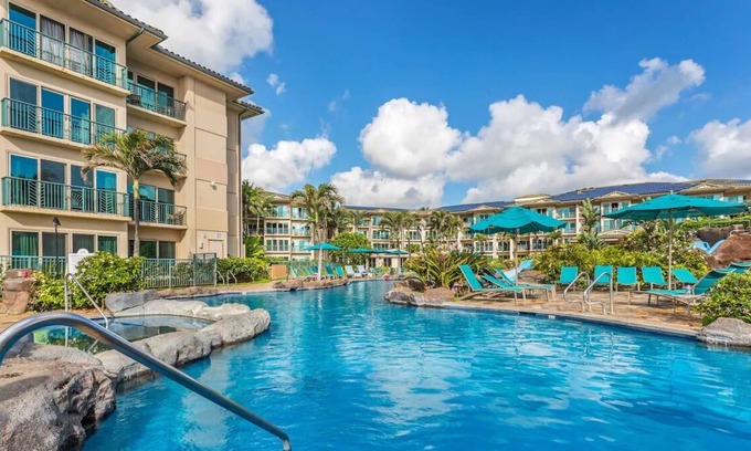 Wailua House | Look No More! 4 Comfortable Units, Pool, Free Parking, Near Waipouli Beach