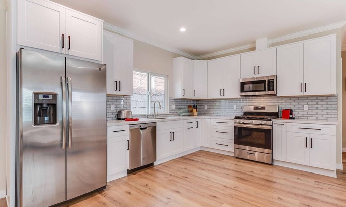 Sherman Oaks House | Looking for perfection ? look no more
