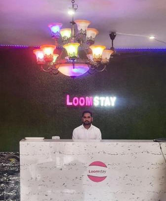Sector 40 Hotel | Loomstay Premium-002 Huda Metro