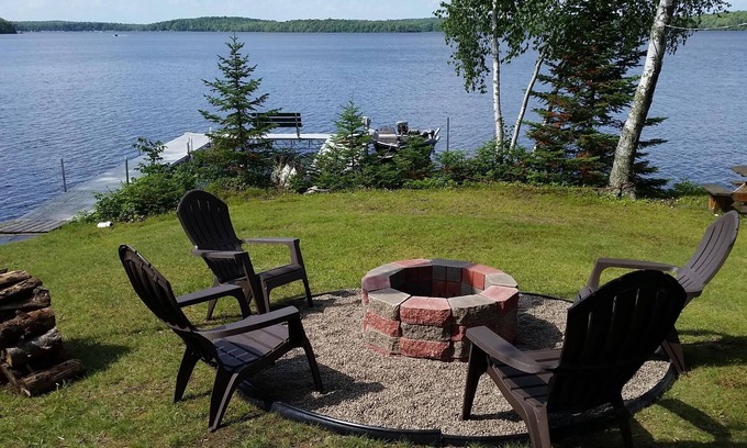 Hayward House | Loon Landing at Nelson Lake 15998 W Four Seasons Rd. Hayward, WI 54843
