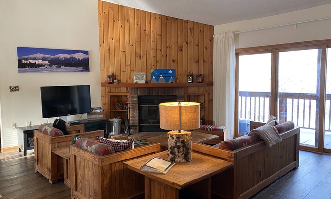 North Woodstock Condo | Loon Mountain/Deer Park River front 3 bedroom condo
