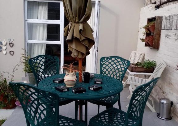 Port Elizabeth Apartment | Lor's Place