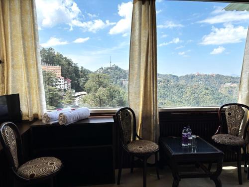 Shimla Bed & Breakfast | Lords Grey near Mall Road