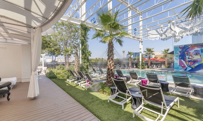 Cedars Hotel | Lorenzo Hotel Dallas, Tapestry Collection by Hilton