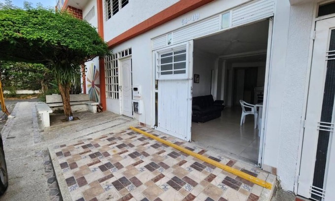 Guadalajara de Buga Apartment | Los Angeles Apartment