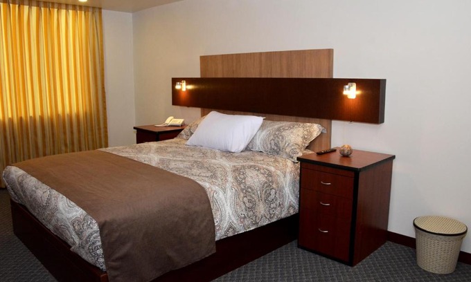 Quito Apartment | Los Angeles Stay Inn