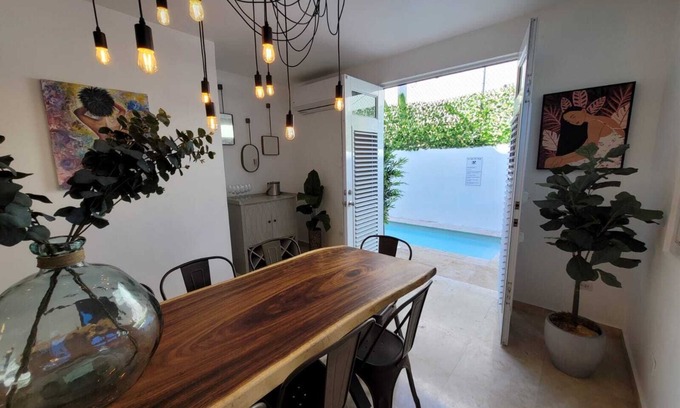 Ocean Park House | Los Cayos Beach House