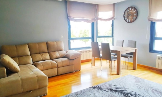 Las Campas y San Claudio Apartment | LOSA Luxury