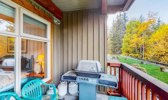 Blackcomb Hotel | Lost Lake Lodge III