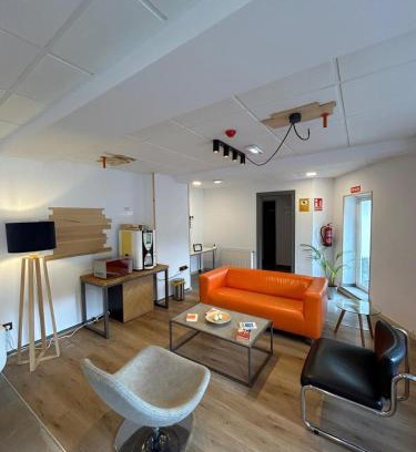 Figaredo Hotel | Lotila Flats Rio Caudal