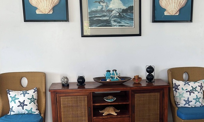 Nassau House | Lots of sunshine, cozy fresh air located in Nassau the Bahamas .ocean view