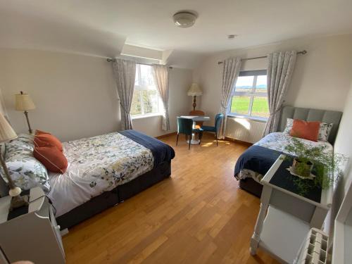 Partry Bed & Breakfast | Lough Carra House - Room only with Kitchenette
