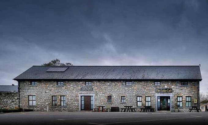 Dromineer House | Lough Derg House & The Lake Cafe