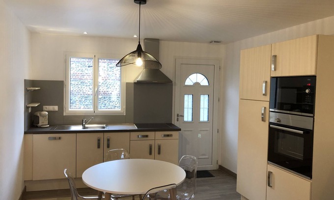 Saint-Valery-sur-Somme House | Louise's Lodge, downtown Saint Valery sur Somme