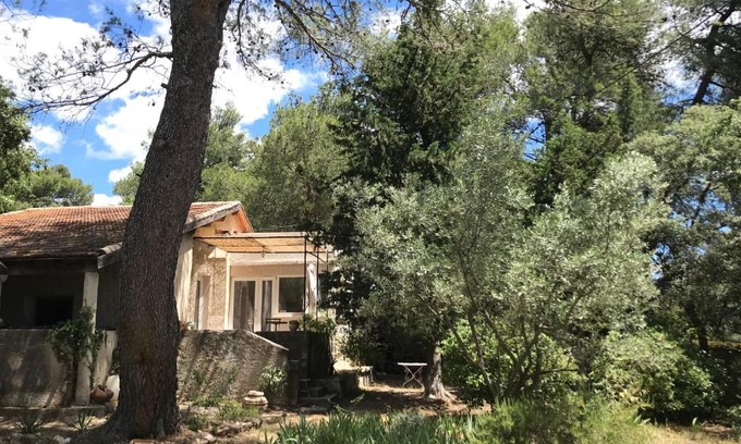 Quartier des Espesses House | Loumaset-agréable petite maison-garrigues de Nîmes