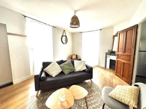 Luc-la-Primaube Apartment | LOustal d Henri 3 chambres