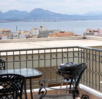 Loutraki-Agioi Theodoroi Apartment | Loutraki Seaview Apt - 2BR, Terrace & BBQ I Beach