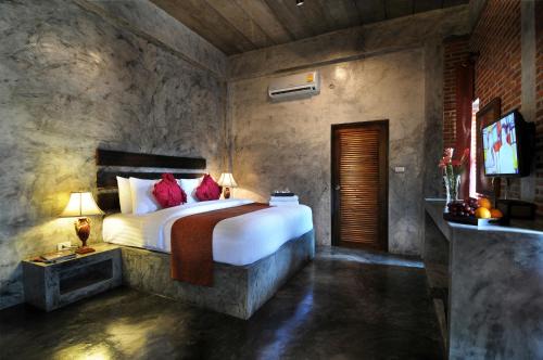 Sangkhla Buri Resort | Love Bridge House บ้านสะพานรัก