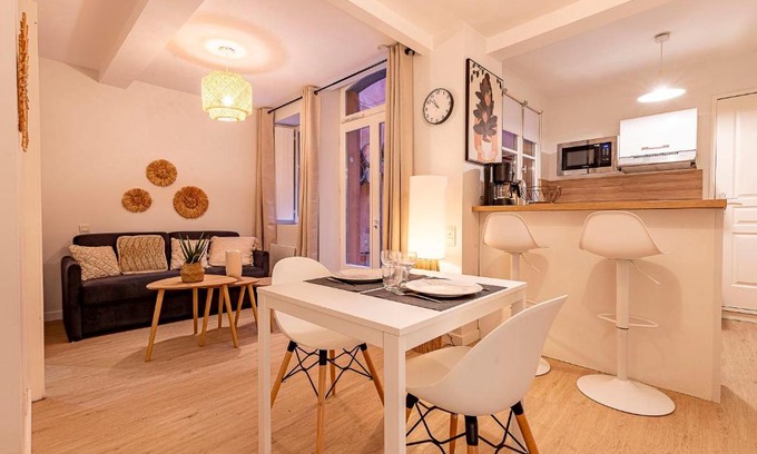 Saint-Etienne Apartment | love cocoon with beautiful terrace