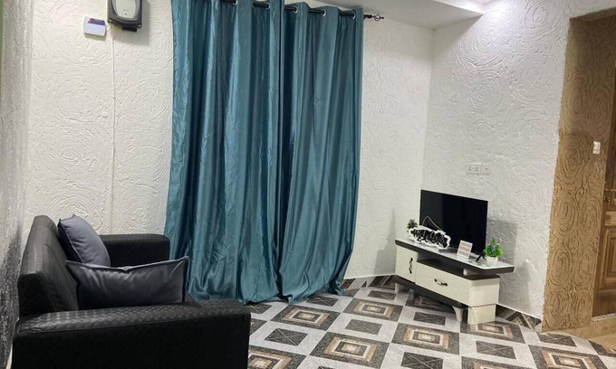 Tema House | Lovely 1-Bed House in Tema, Afienya-Mataheko Accra
