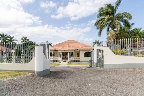 IronShore Estates Apartment | Lovely 1-Bed in Montego Bay-Rose View Apartment