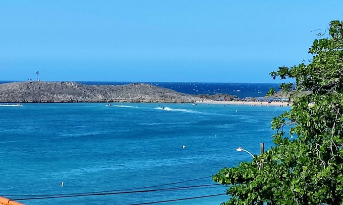 Puerto Nuevo Apartment | Lovely 1-bedroom Beach Apt - Mare Blu 3rd floor