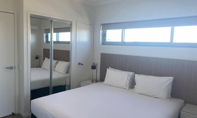 Mackay Apartment | Lovely 1-bedroom in the Heart of Mackay w/Pool