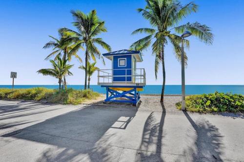 North Beach House | Lovely 1- Bedroom Rental Unit With Pool
