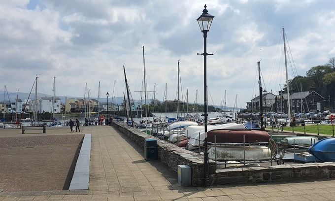 Porthmadog Apartment | LOVELY 2 BED APARTMENT PORTHMADOG HARBOURSIDE FANTASTIC VIEWS