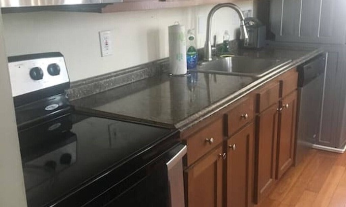 Niskayuna Apartment | Lovely 2 bedroom apartment with free parking