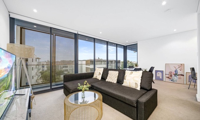 Mortlake Apartment | Lovely 2 bedroom APT in Mortlake