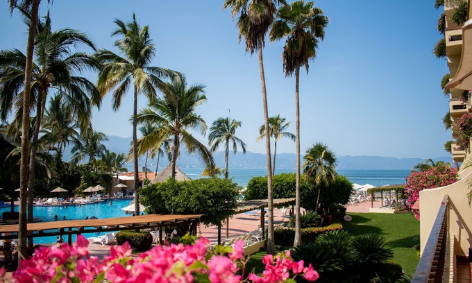 Marina Vallarta Condo | Lovely 3 Bedroom Condo at Velas Vallarta