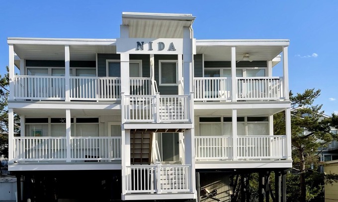 Bethany Beach Condo | Lovely 3 bedroom condo about 150 steps to the sandy beach.