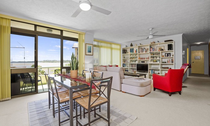 Ballina Condo | Lovely 3 bedrooms condo with a stunning view