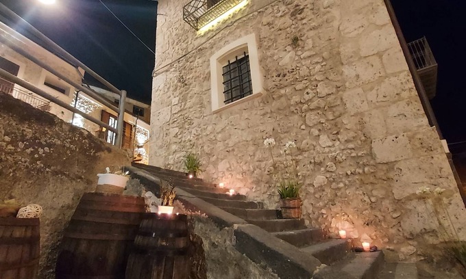 Racalmuto Bed & Breakfast | Lovely and luxurious room.