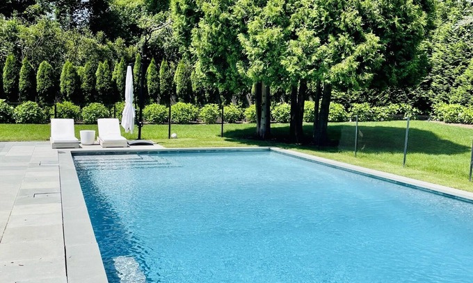 Amagansett Lanes House | Lovely and secluded family home, close walking distance to town and beaches.
