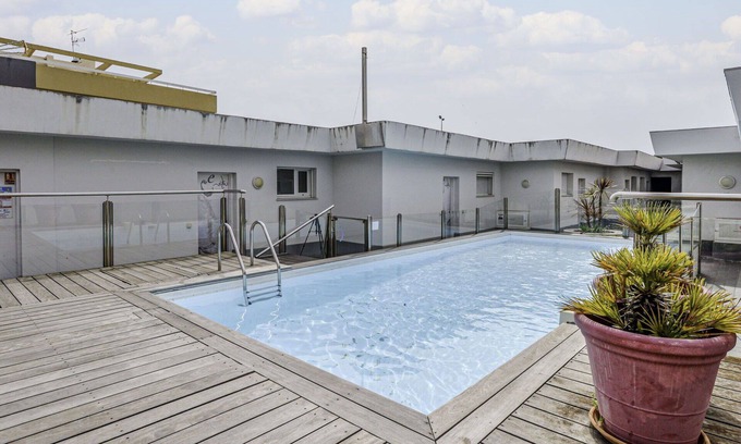 Nice Apartment | Lovely apartment for 4 guests with WIFI, A/C, pool, TV, terrace and parking