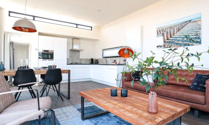 Zuidzande House | Lovely apartment in villa for 6 people with WIFI, TV, terrace and parking