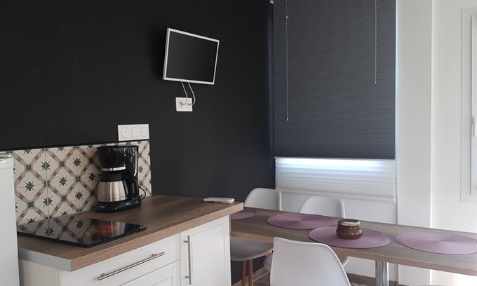 Royan Apartment | Lovely apartment 3 km from the sea. Residential area
