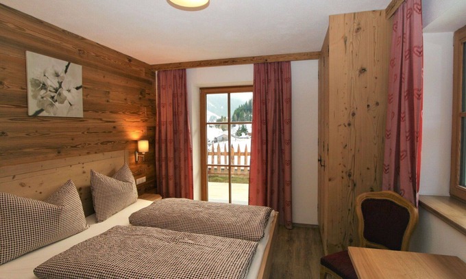 Wildschoenau Apartment | Lovely apartment for 10 people with WIFI, TV and patio