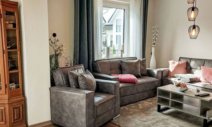 Bad Pyrmont Apartment | Lovely apartment for 2 guests with WIFI, TV and terrace