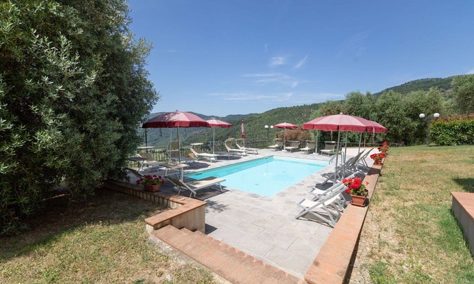 Montebonello Apartment | Lovely apartment for 4 guests with A/C, pool, WIFI, TV, pets allowed, panoramic view and parking