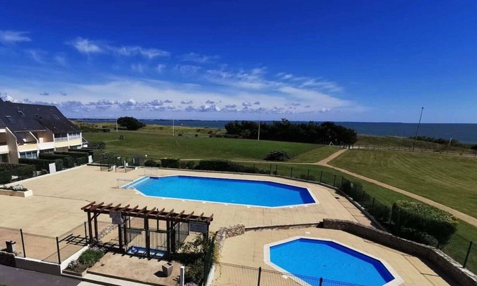Damgan Apartment | Lovely apartment for 4 people with WIFI, pool, TV and parking