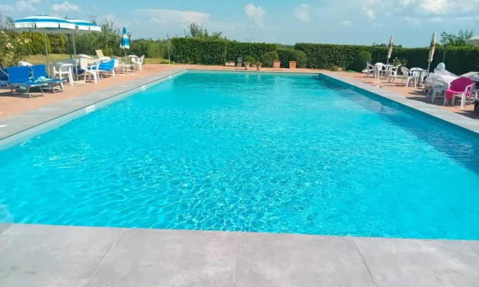 Santarello Apartment | Lovely apartment for 4 people with WIFI, pool, pets allowed and parking