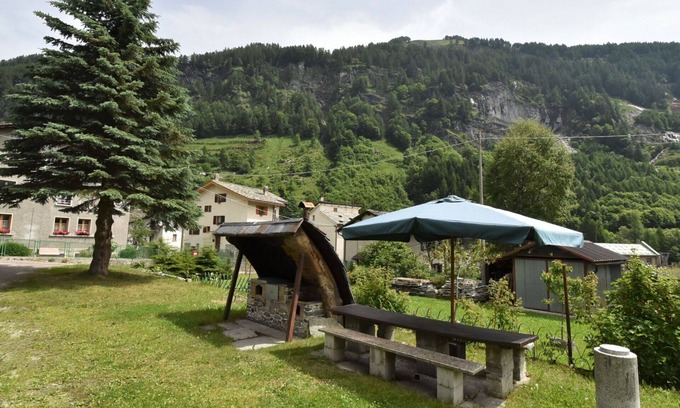 Isola Apartment | Lovely apartment for 5 guests with WIFI, TV, terrace, pets allowed and parking