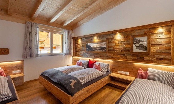 Fuegenberg Apartment | Lovely apartment for 6 guests with WIFI, TV, patio and pets allowed