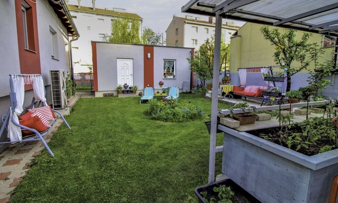 Gloggnitz Apartment | Lovely apartment for 5 people with WIFI, TV and patio