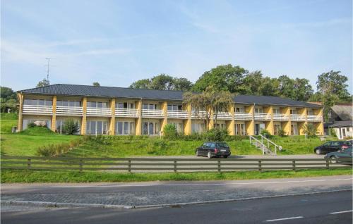 Sandkaas Apartment | Lovely Apartment In Allinge With Wifi