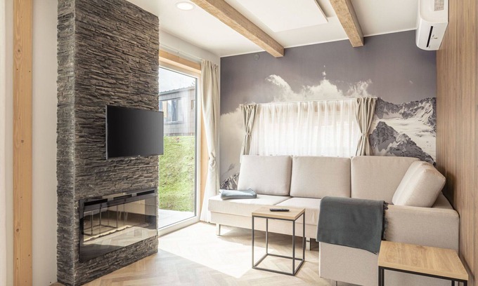 Kotschach-Mauthen House | Lovely apartment in villa for 6 people with WIFI, TV, terrace and parking